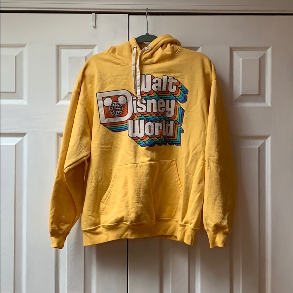 Disney sweatshirt vintage lettering - adult L